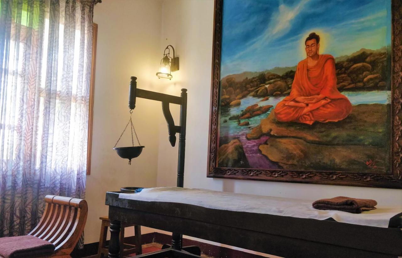 Heritage Resort Hampi Esterno foto