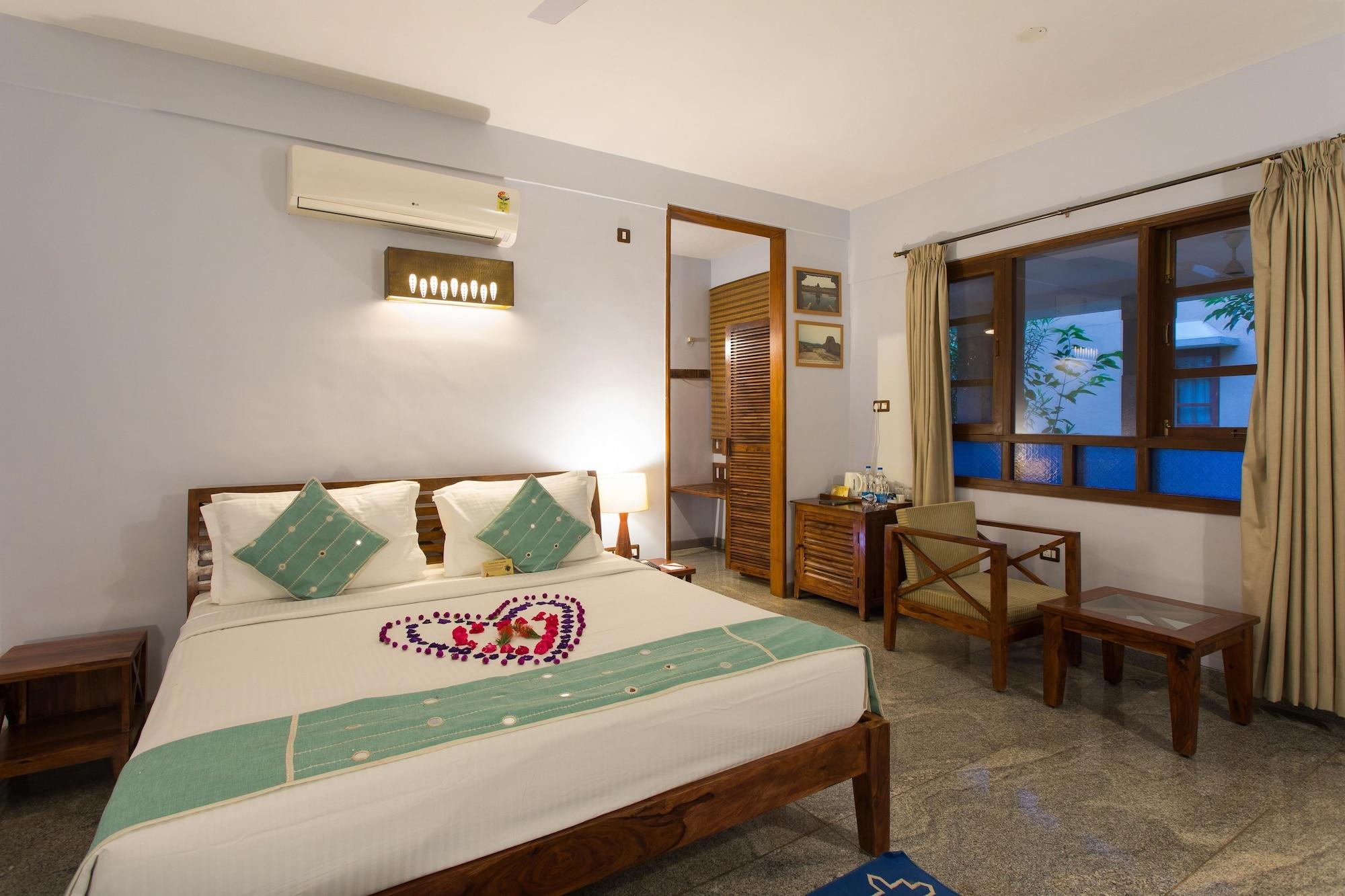 Heritage Resort Hampi Esterno foto