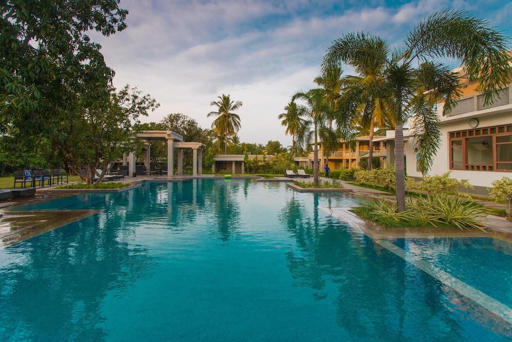 Heritage Resort Hampi Esterno foto