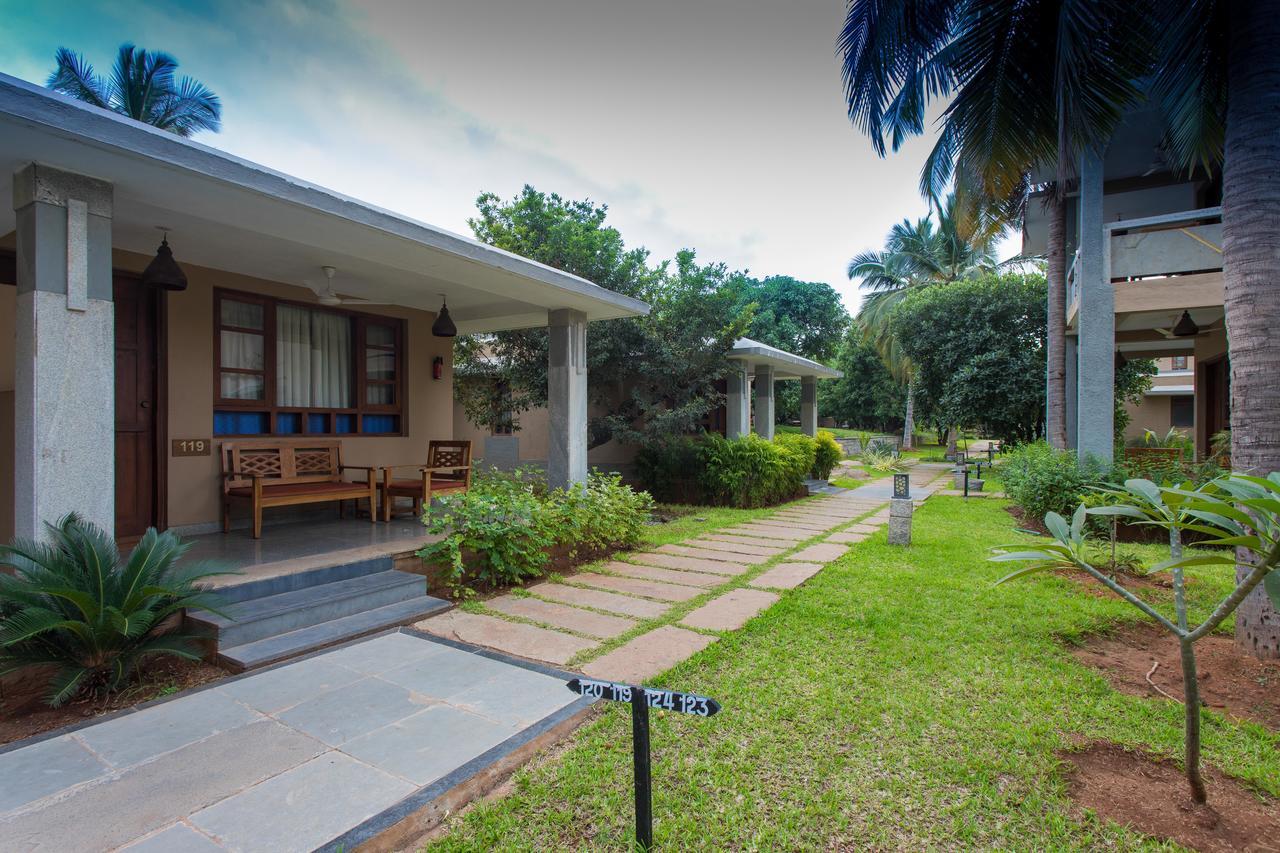 Heritage Resort Hampi Esterno foto