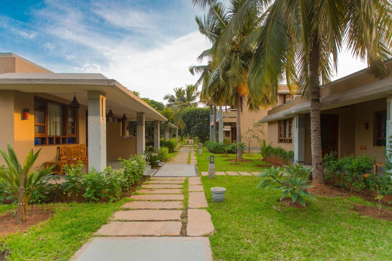 Heritage Resort Hampi Esterno foto