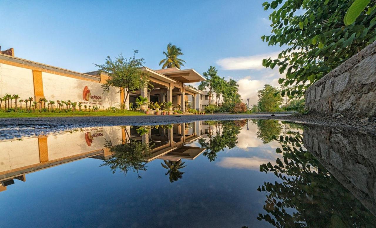 Heritage Resort Hampi Esterno foto